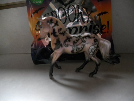 Halloween Stablemate Nevermore